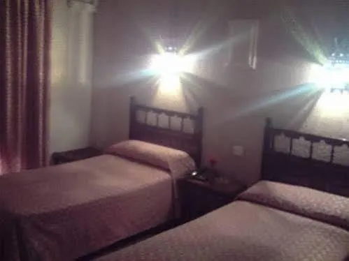 Hostal Los Arrayanes Granada 2*,  España